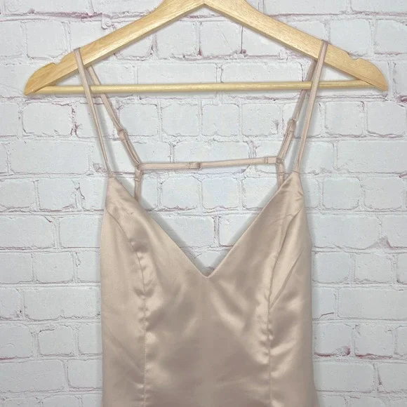 Superdown Nicole Mini Dress Nude Beige Womens XS New Flawed Slip Satin Cocktail - Picture 6 of 12